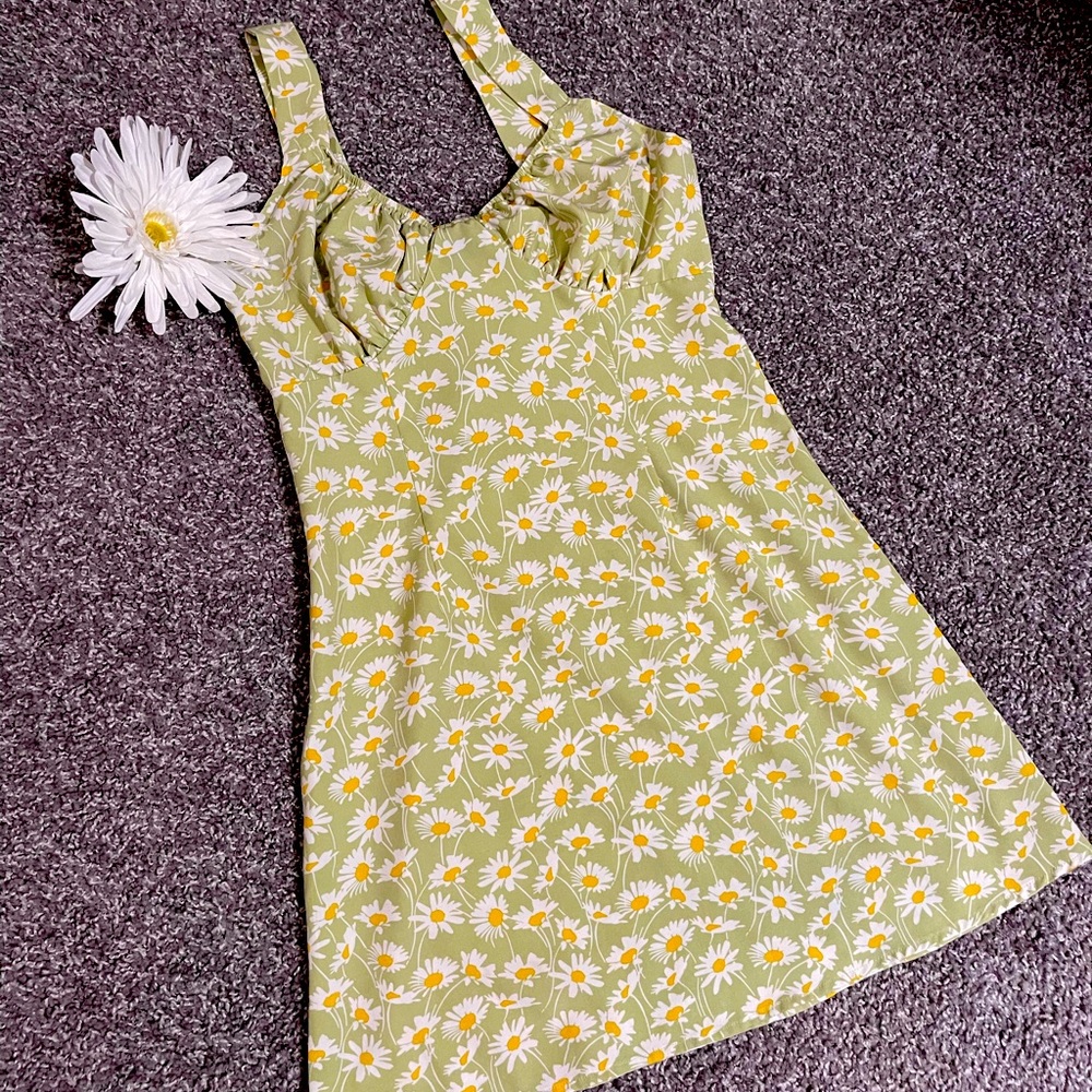 🌼🌼🌼Floral dress by Cider